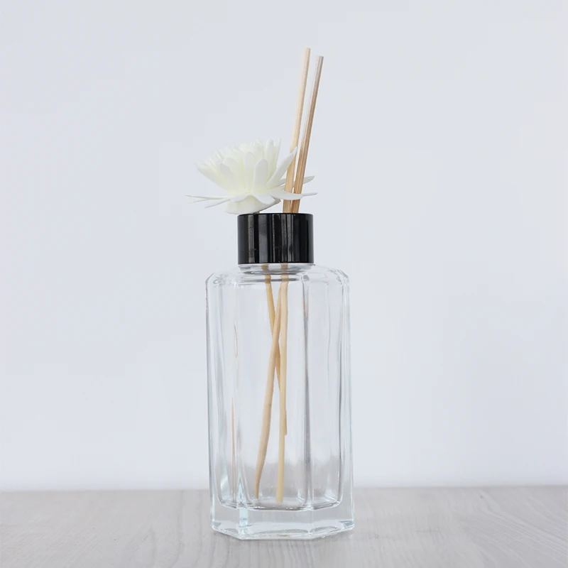 custom 50ml 150ml 200ml crystal  Round Glass Cosmetic Jars diffuser glass bottle with metal Screw cap