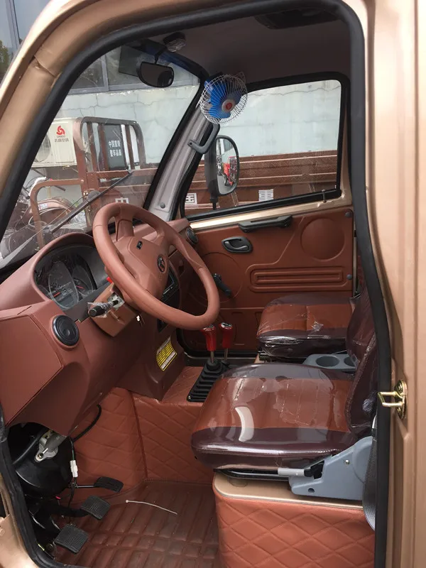 Chongqing factory OEM made 200cc 250cc 300cc gasoline tricycle