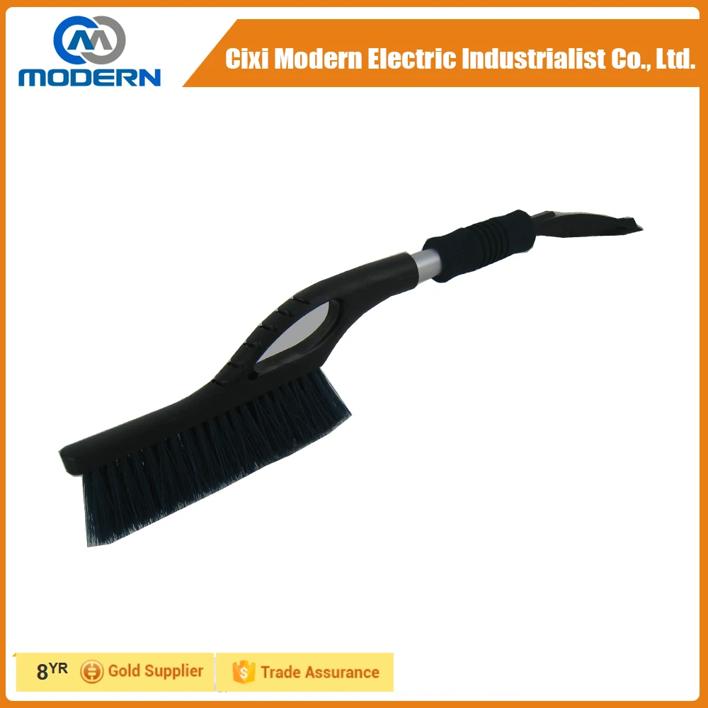 Cixi Modern Plastic Cleaning Brush with Ice Breaker for Car Body