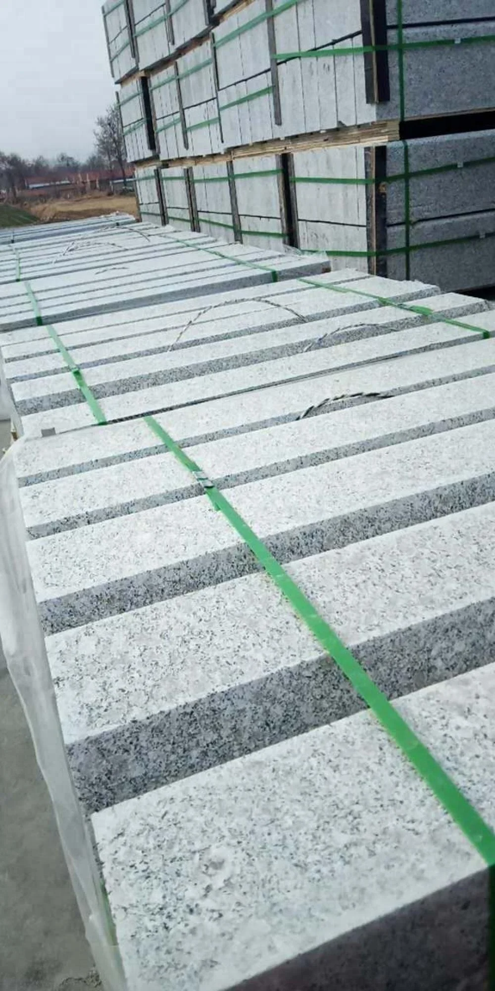 
Cheap Grey Granite G383 Kerbstone Granite Curb Roadside Curbstone 