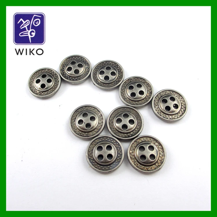 Antique silver color 4 holes men round plastic button for shirt button