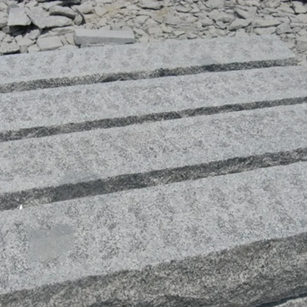 
natural surface grey granite curb 