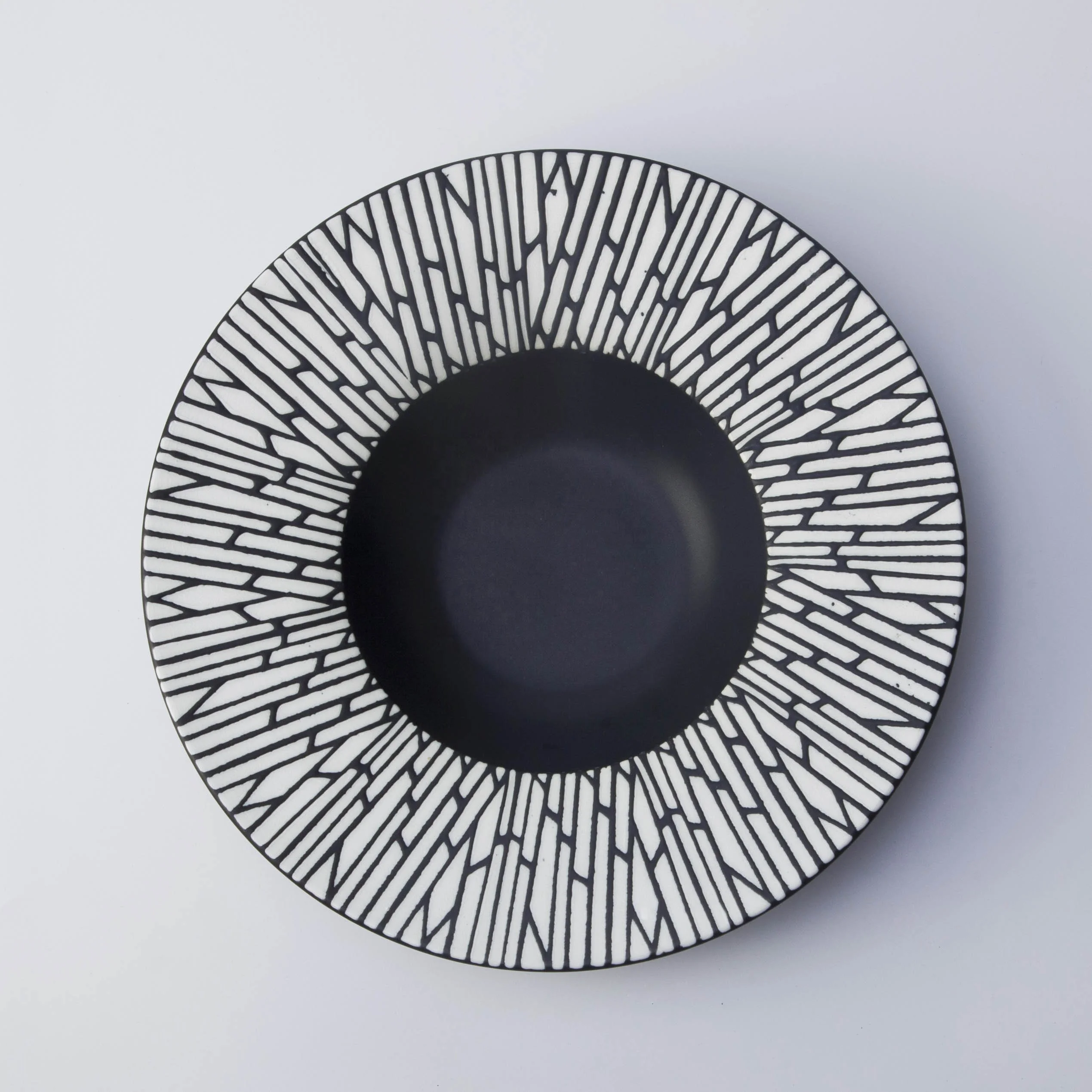 Ceramic porcelain dinnerware plates hotel ware dinner plates for restaurant europe style high quality salad pasta bowl