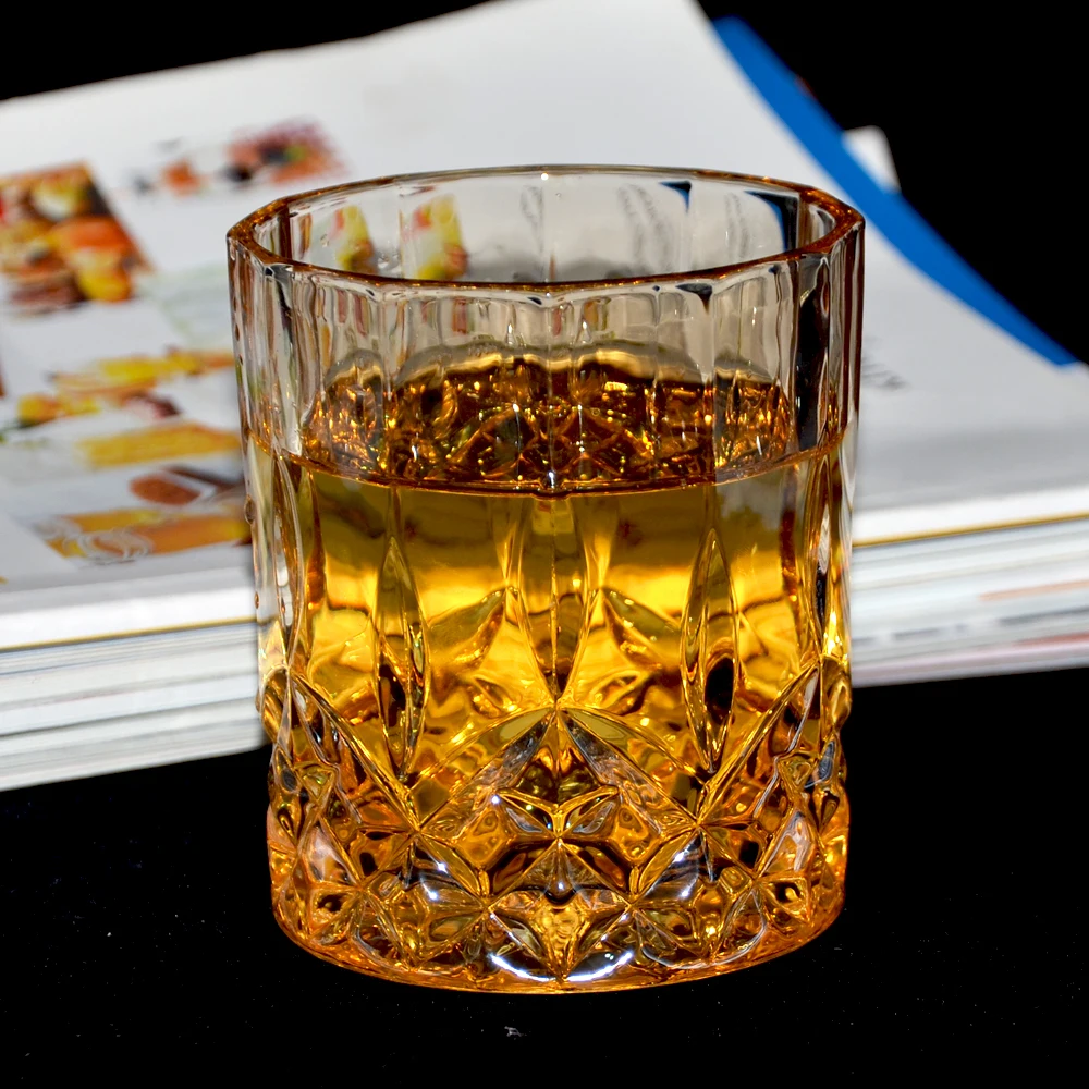 Diamond whiskey glasses