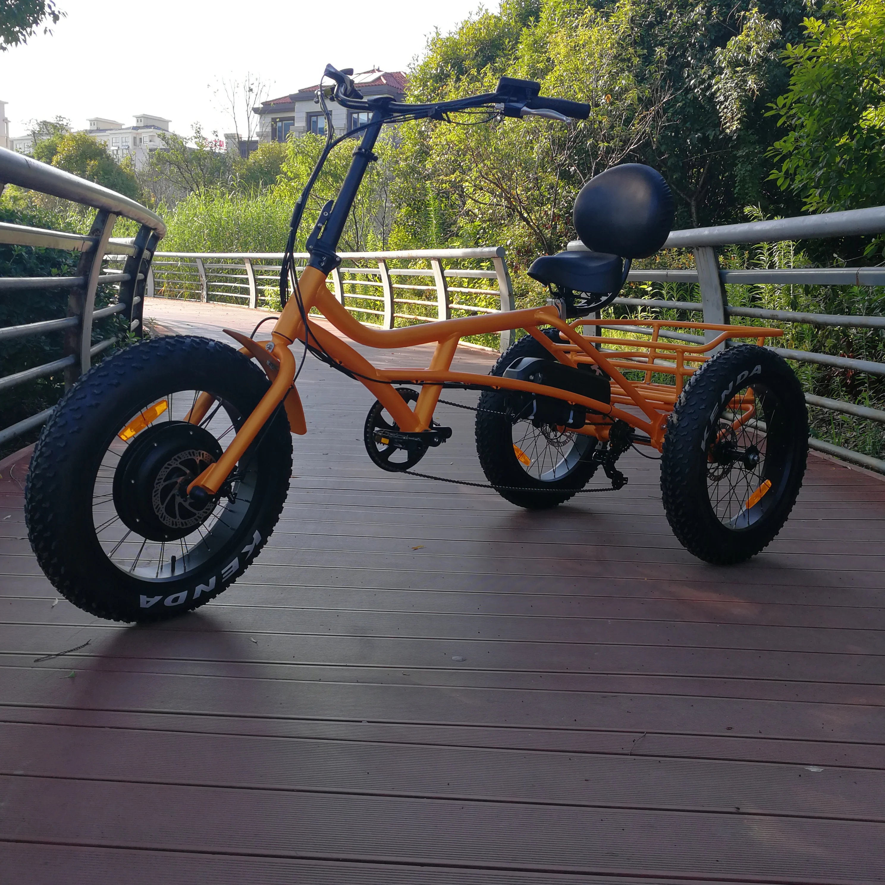 Cargo electric tricycle with steel fork 48V 500W fat tire e trike with pedal for sale
