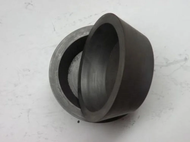 
High density graphite crucibles are utilized in vacuum 