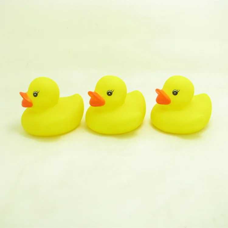 ECO-Friendly mini bulk yellow toy shower rubber duck for baby