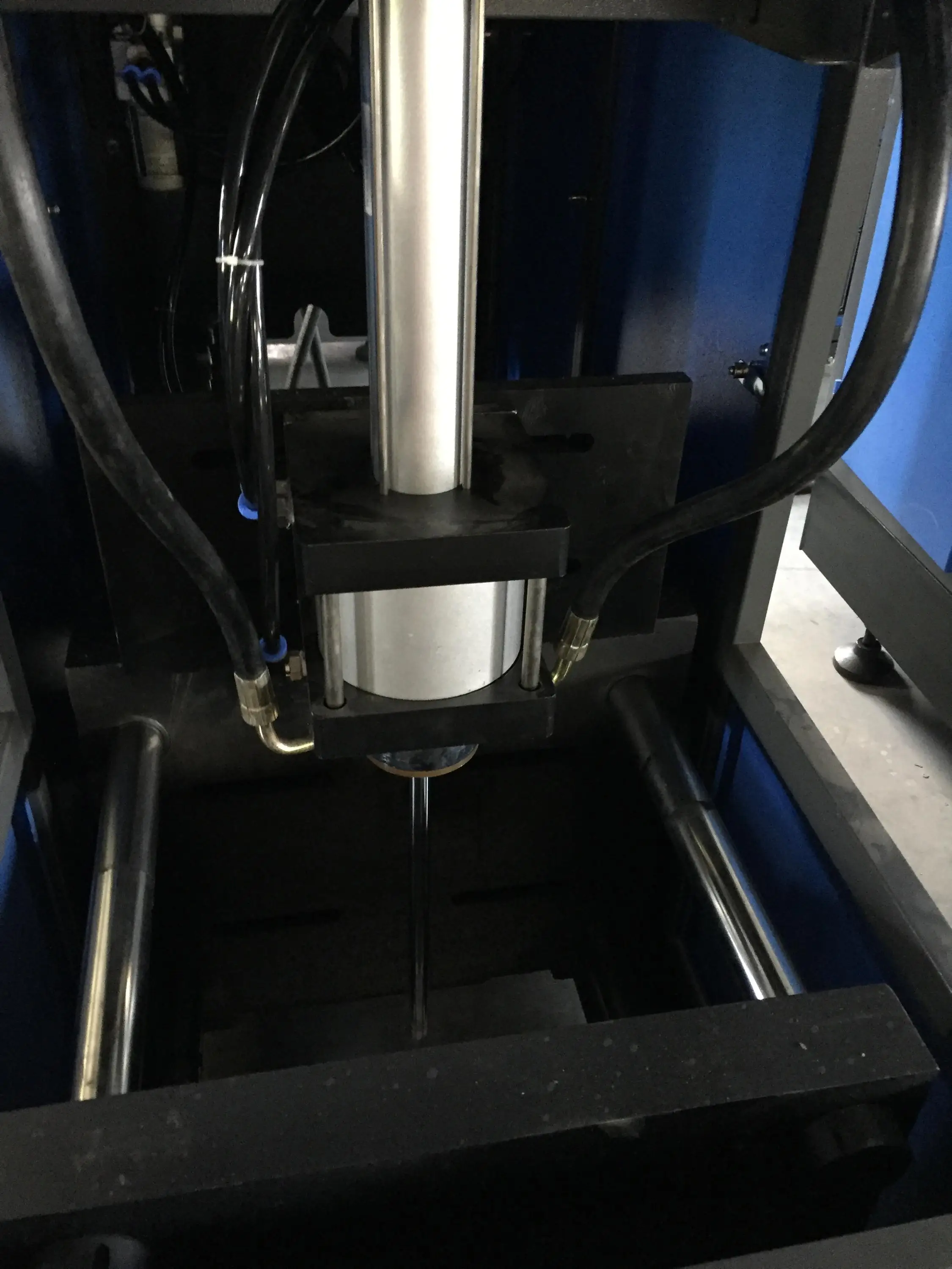 Plastic Pet Bottle Blowing Mold Machine Blower 200ml 330ml 500ml 1L 2L 5L 10L 5gallon