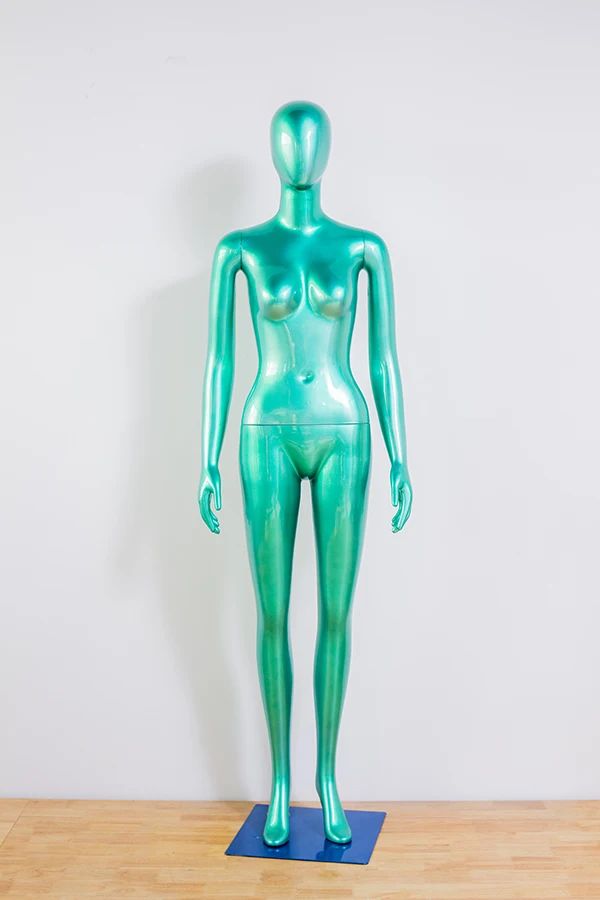 shining colorful chrome silver gold plastic window display woman mannequins glossy female model
