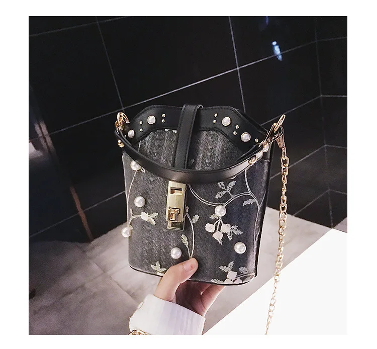 Pearl Lace Flower Handwoven Rattan Weave Summer Straw Clutch Shoulder Bags Women Handbags Beach Bag Tote Bag