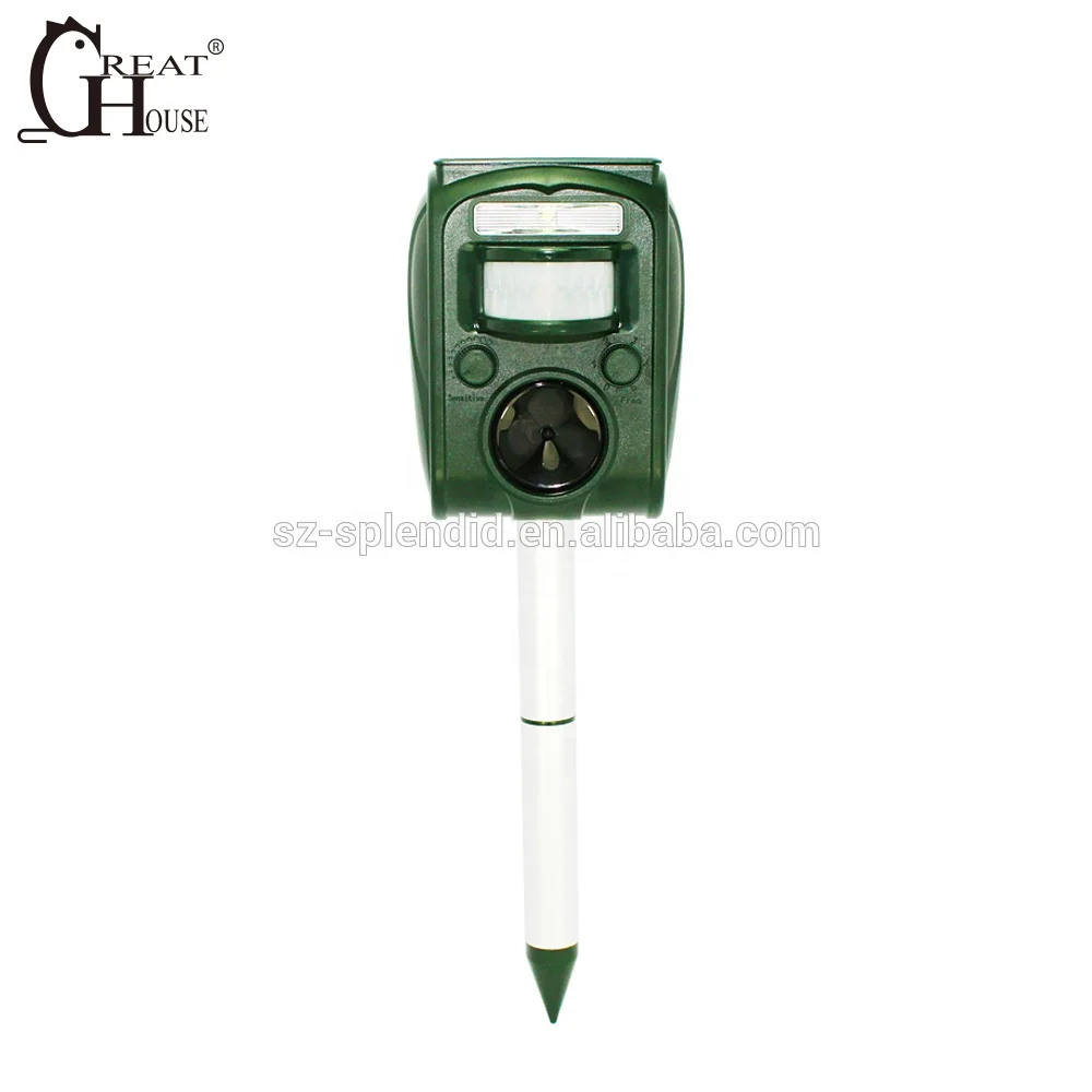 
hot sale PIR solar ultrasonic animal bird repeller with LED light 