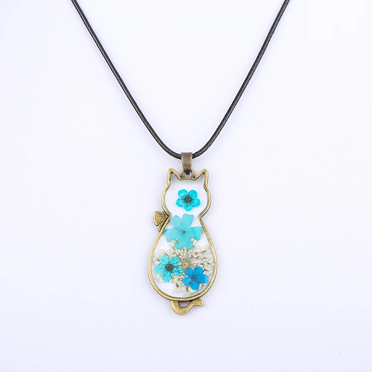 wholesale Fashion Real Flower Accessories Cat Shape Resin Pendant Necklace