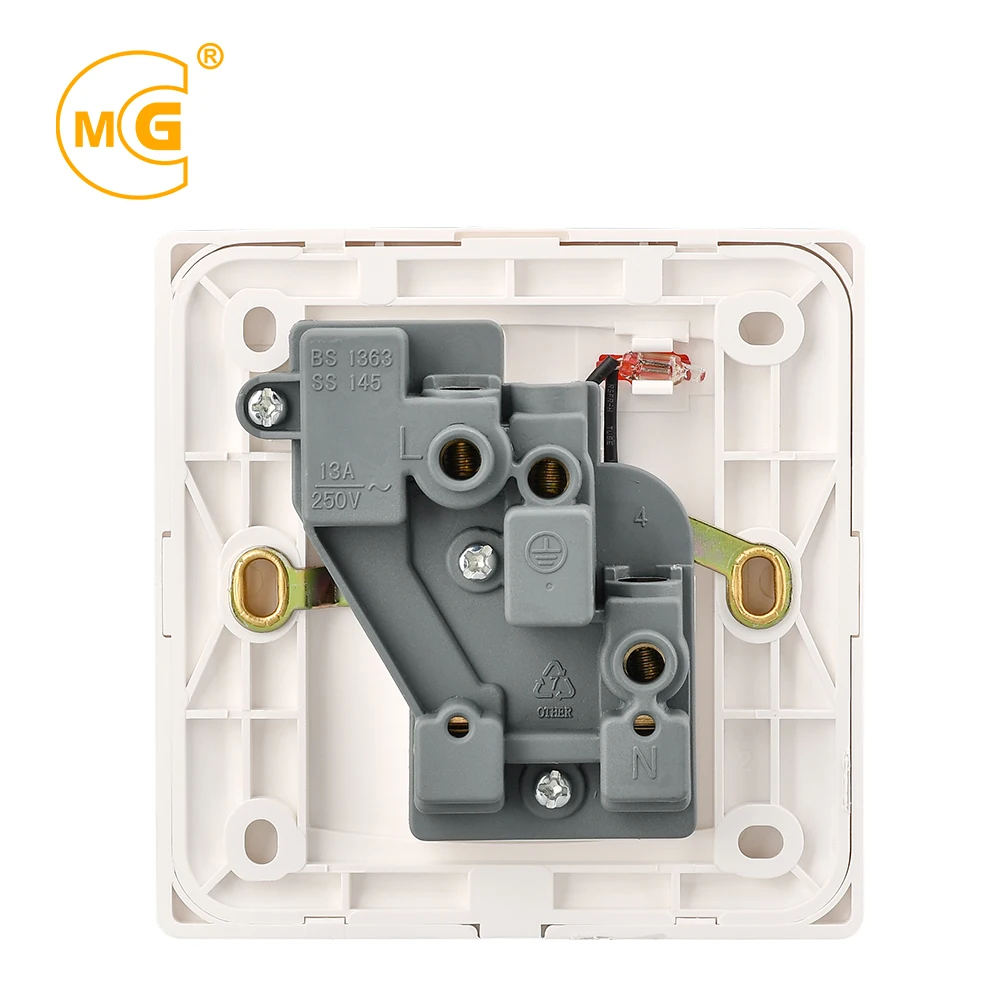 UK 13 amp 3 pin plug switch socket outlet with neon