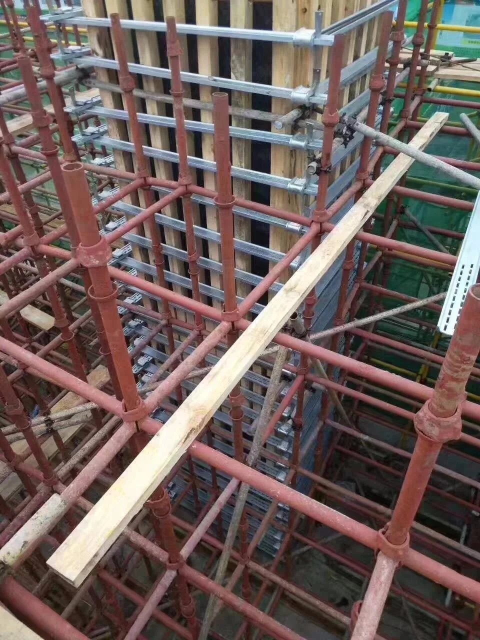 
Adjustable Concrete Column Clamp for Square Tube Formwork 