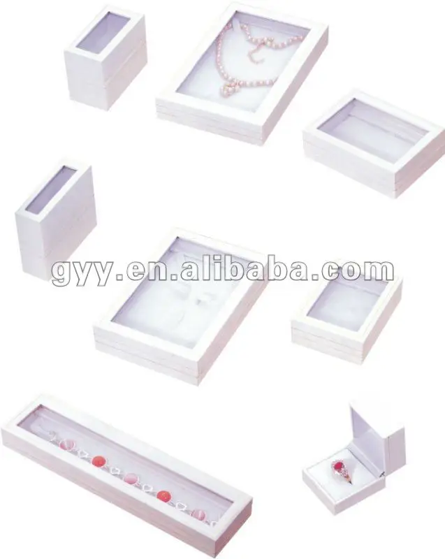 
Белая Подарочная коробка для ювелирных изделий с окошком из ПВХ 