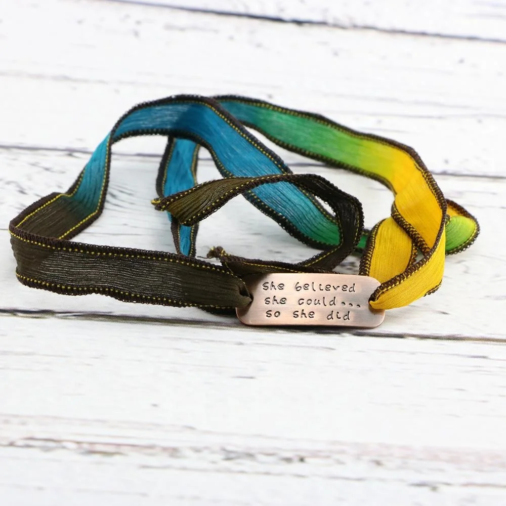 Custom christmas logo bracelet women jewelry set green silk wrap bracelet for friend