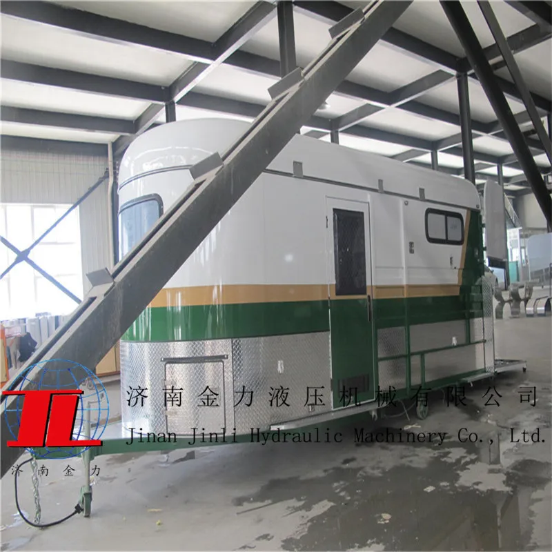 
living horse float 2 horse float 