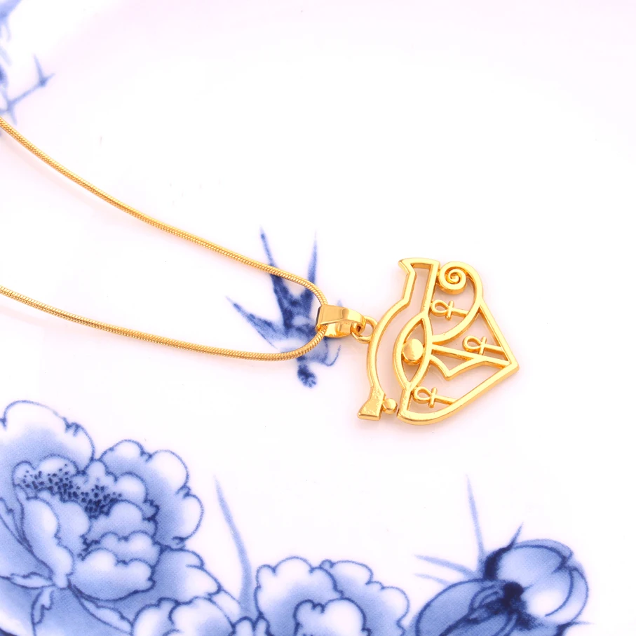 N413 Trade Assurance Egyptian Eye Of Horus Cross Charms Pendant Religious Gold Colour Necklace