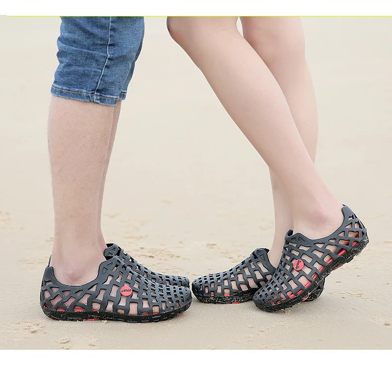 2019 Men and Women Aqua Shoes Outdoor Breathable Beach Shoes Lightweight Quick-drying Wading Shoes Sport Water Camping Sneakers