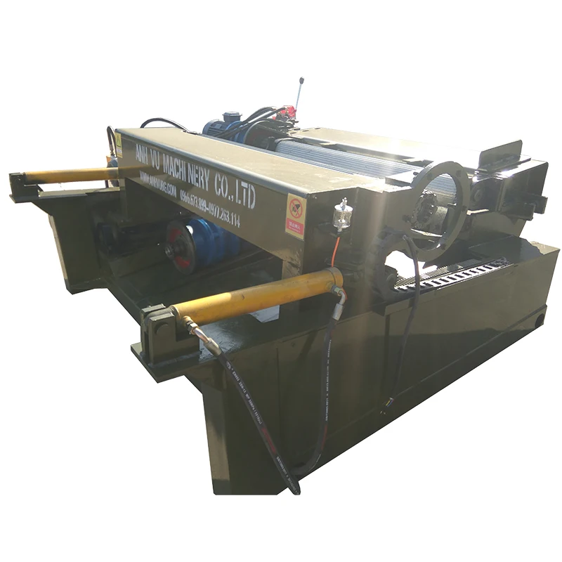 Plywood making machine rotary debarker