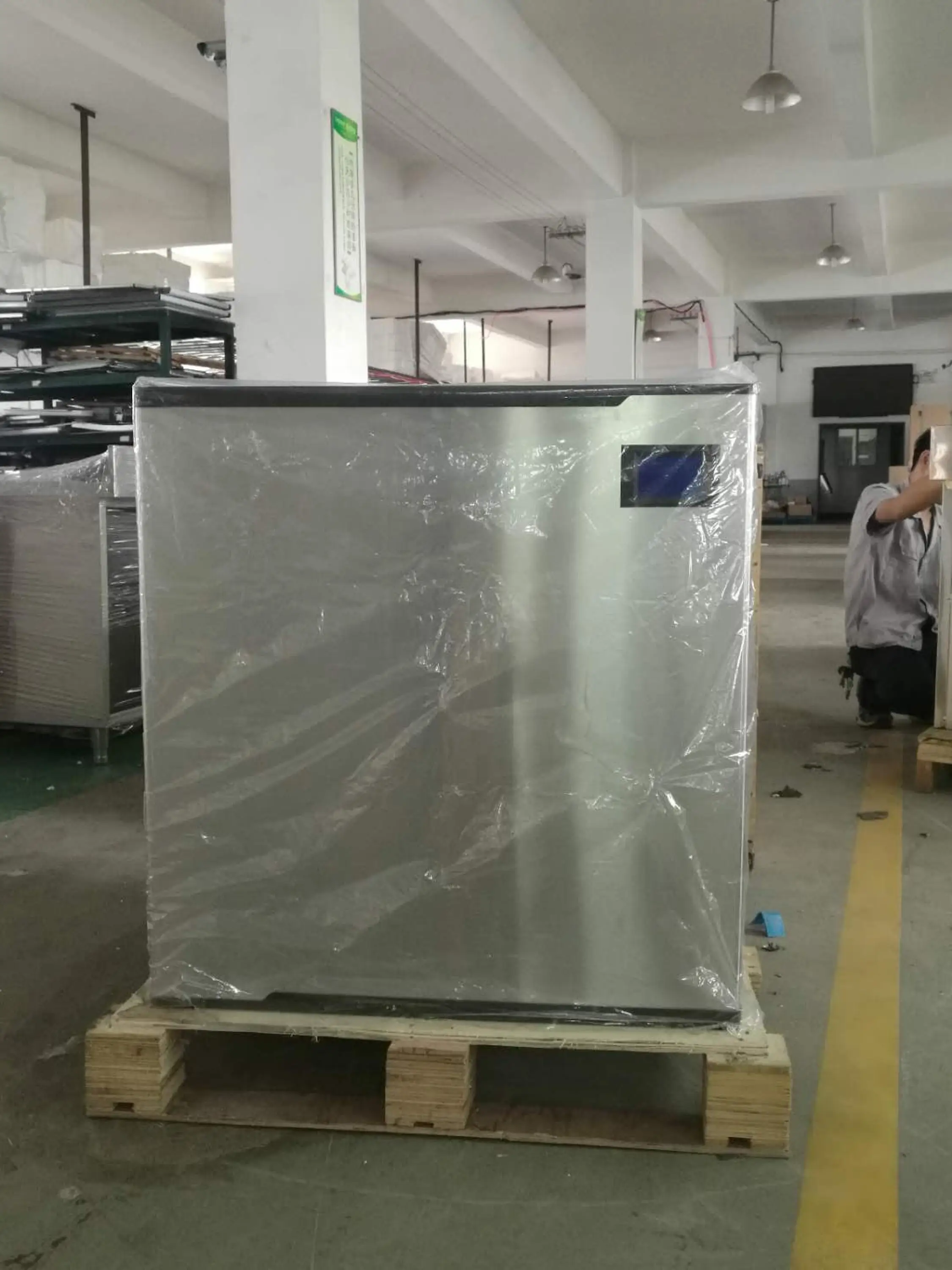 Китайский льдогенератор langtuo LB1500T, 700 кг, цена