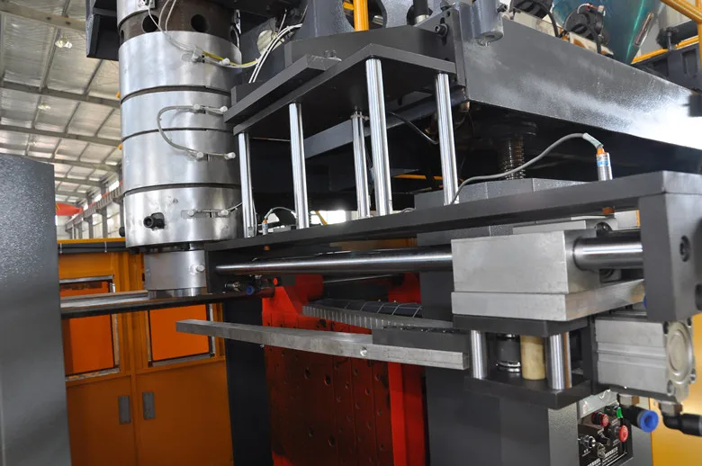 25 liter plastic jerry can blow molding machine