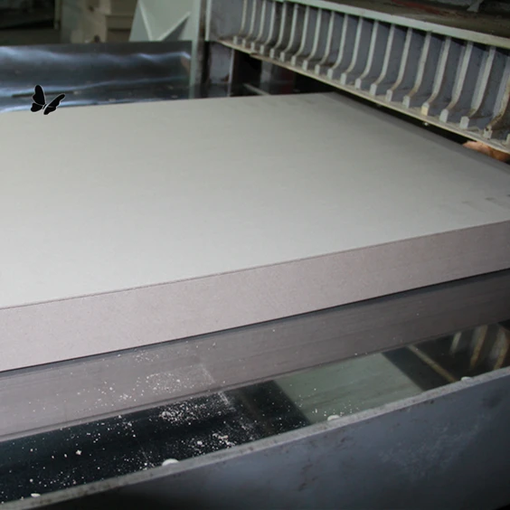 100% переработанных серого картона/серый картон