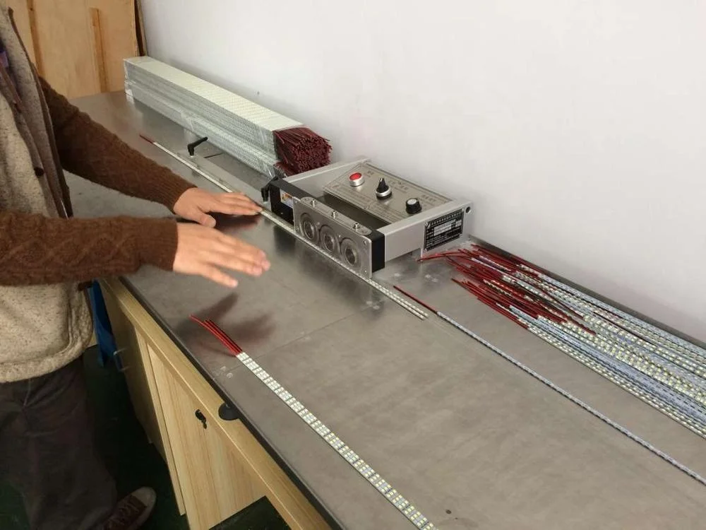 high lumen hard 4mm width pcb led slim strip 2835smd 120led