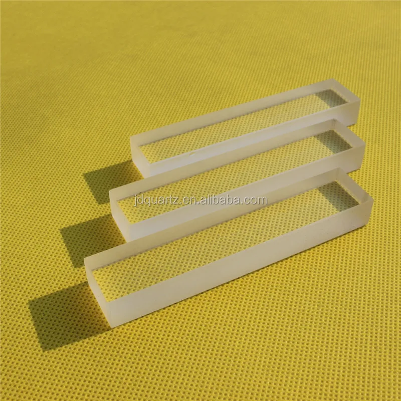 Clear round quartz glass sheet