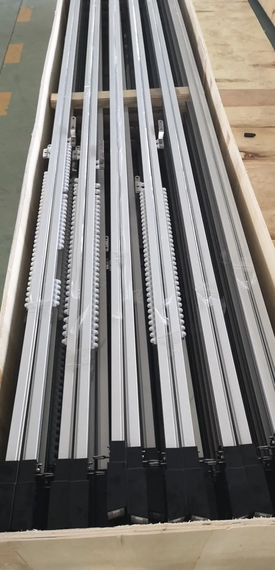 
8year warranty Flexible Quiet Curtain Motor Mechanical Curtain Motor Best Sales Automatic Curtain 