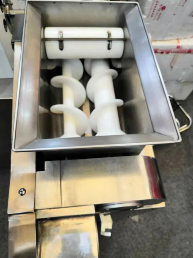 Автоматическая машина для производства сочных булочек и супов