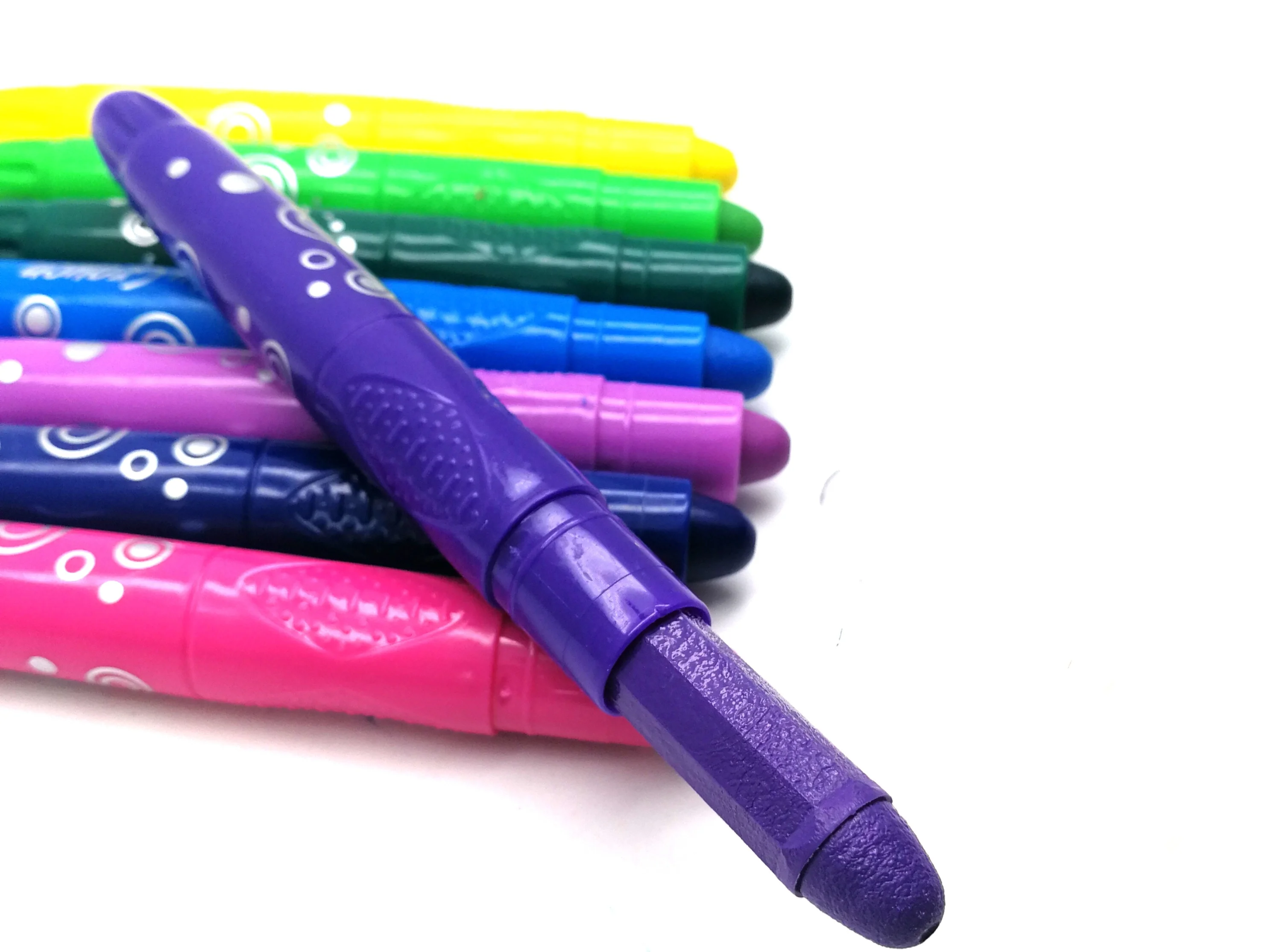 Silky gel crayons for toddlers 12 colors washable non toxic plastic crayons for kids oil pastels twistable crayon