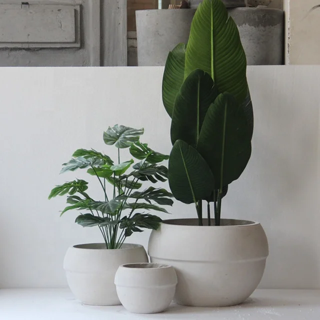 Large round flowerpot