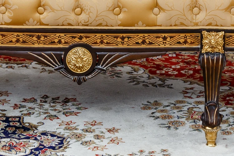 French Luxury Home Furniture Antique Sofa Set Dining Room Furniture Sectional Sofa Italian Royal Style Wooden European Style 1pc