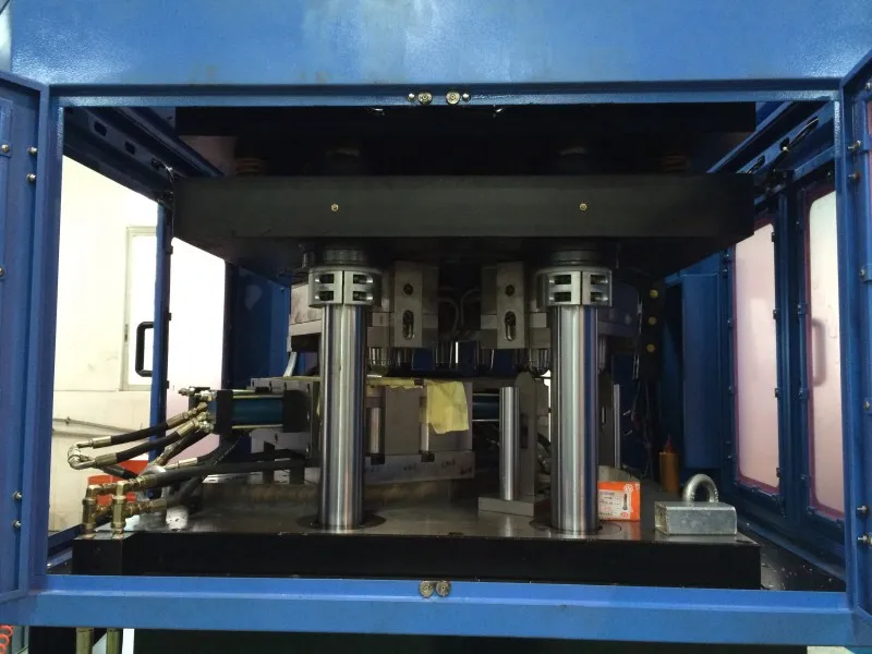 Single stage automatic injection blow molding machine for making PET PP bottles