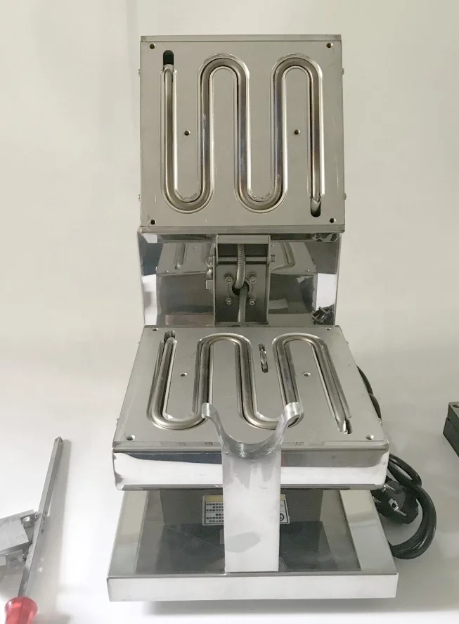 
Top quality Electric Mini Taiyaki Maker Bear mould Waffle maker Belgium waffle machine 