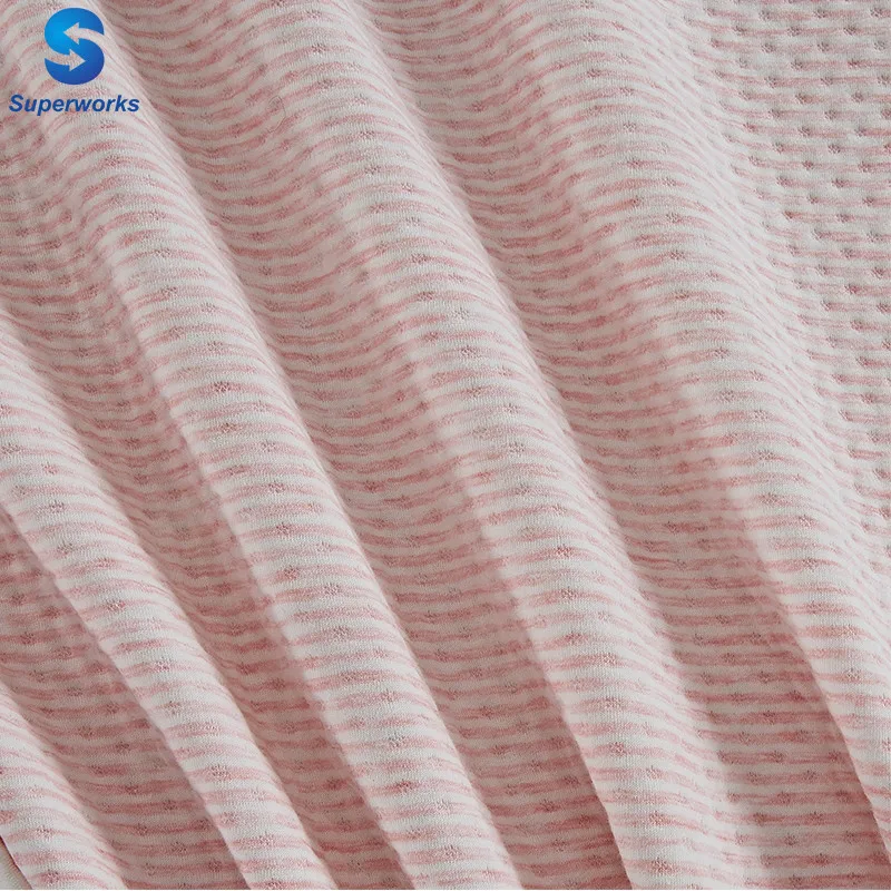 детское постельное белье , тонкий плед для лета