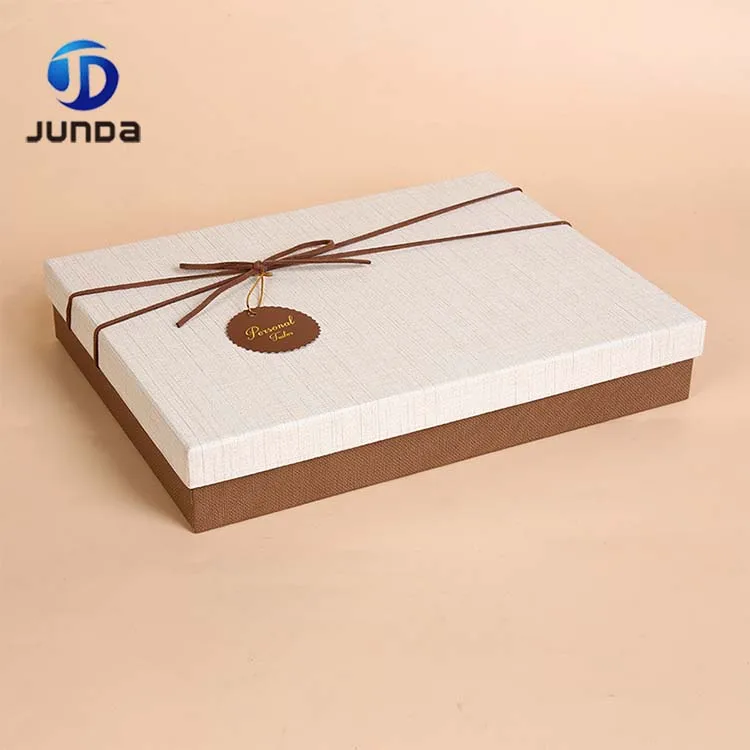 New design customized wholesale luxury paper chocolate box gift box