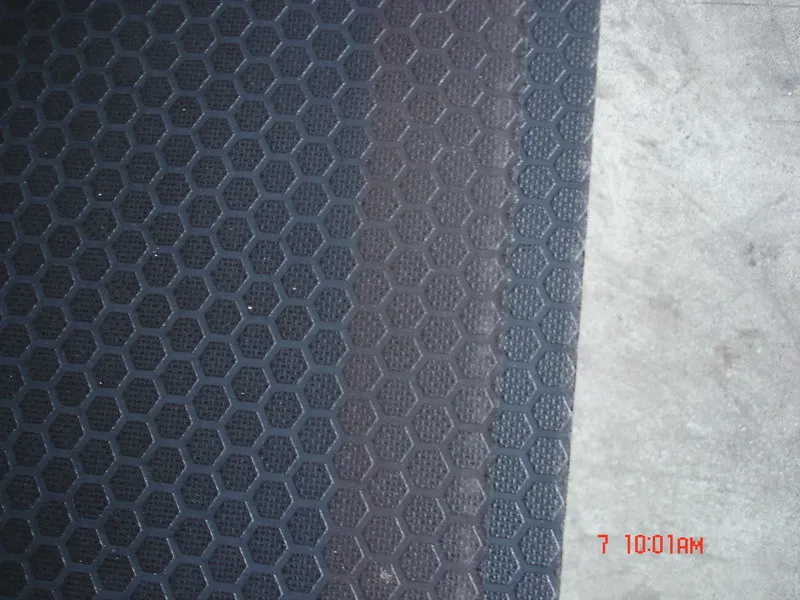 
linyi 9mm 12mm 15mm 18mm 21mm cheap anti slip marine plywood,anti slip film faced plywood,anti slip shuttering plywood 