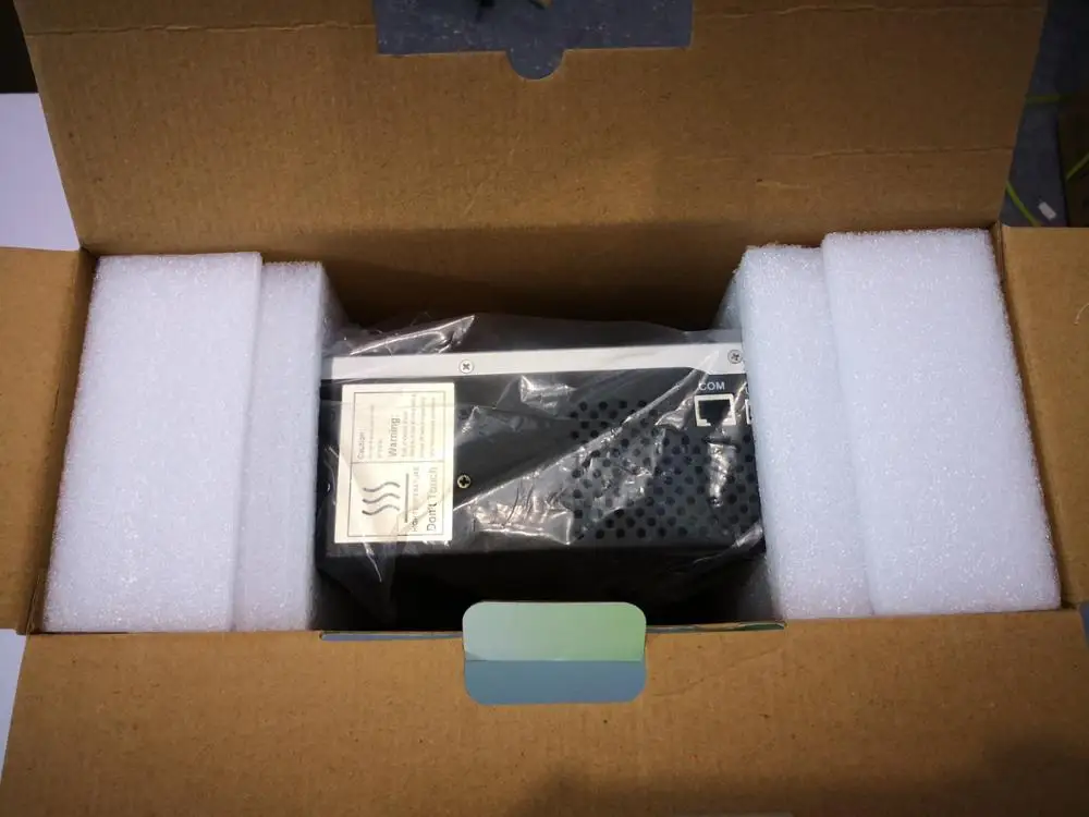 MUST Solar New MPPT 12/24/36/48V 60A 80A Solar Charger Controller with LCD Display