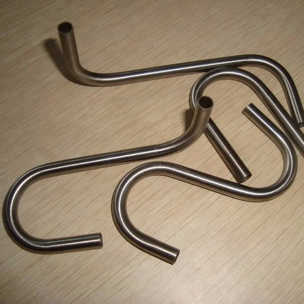 cnc tube bending service, bending aluminum tubing, customized bend shape angled tubes