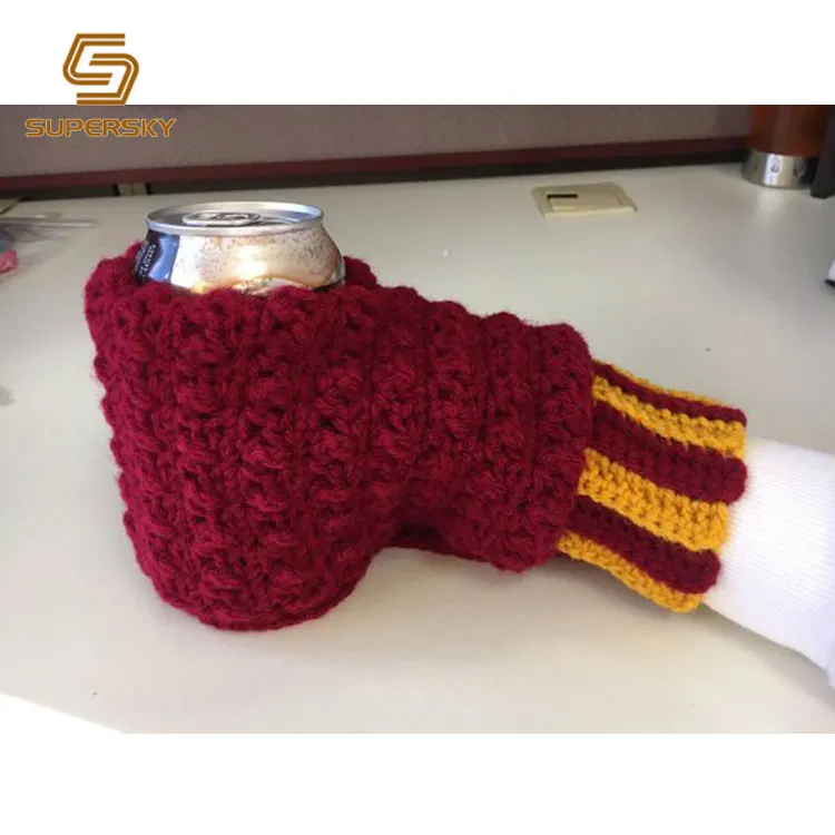 Factory Wholesale Crochet beverage mitten Christmas gift beer koozie Mitten