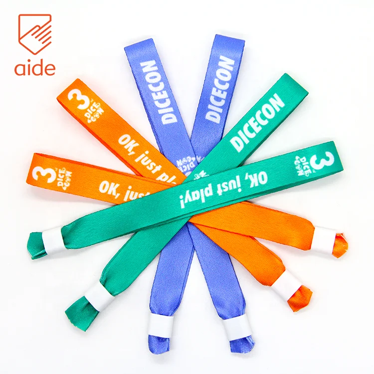 Personalized Cloth Fabric Bracelet Polyester Adjustable Wristbands With Plastic Clip For One Time Use