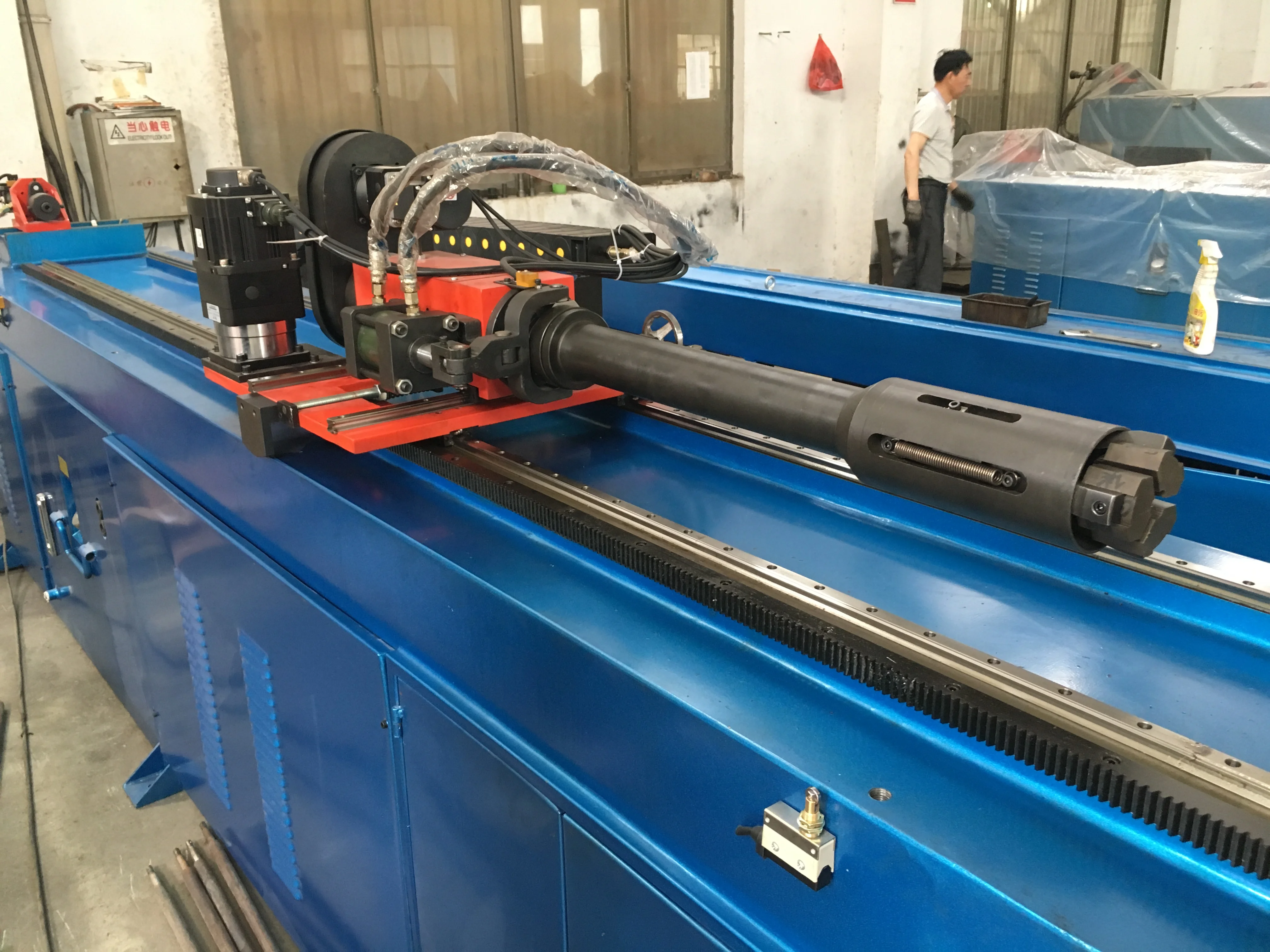 Professional cnc pipe bending machine with low price