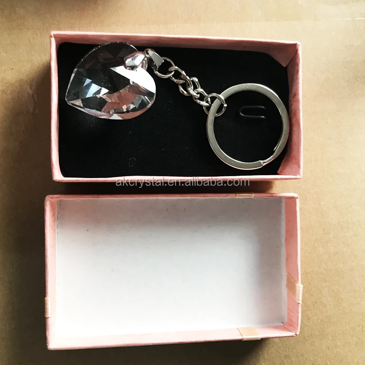 Hot sale wedding gifts for guests heart shape crystal key chains gifts