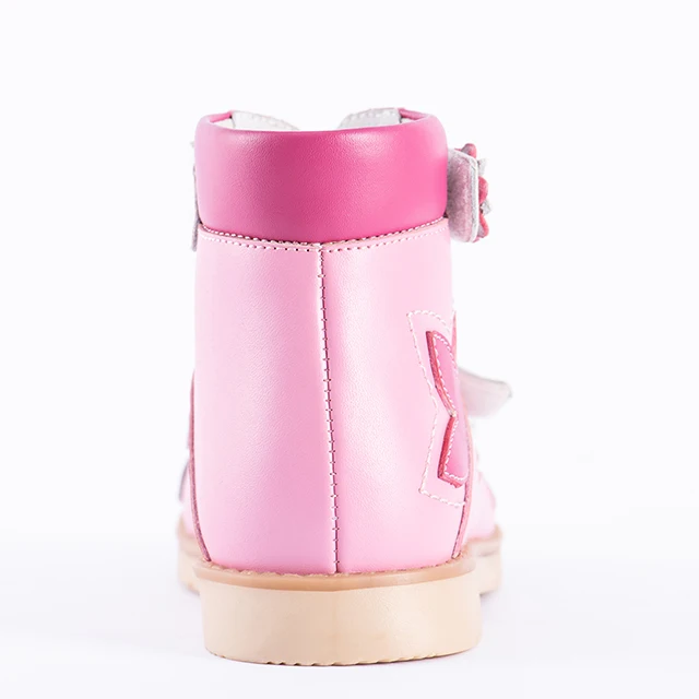 Прекрасная стильная ортопедическая обувь и летние сандалии для девочек