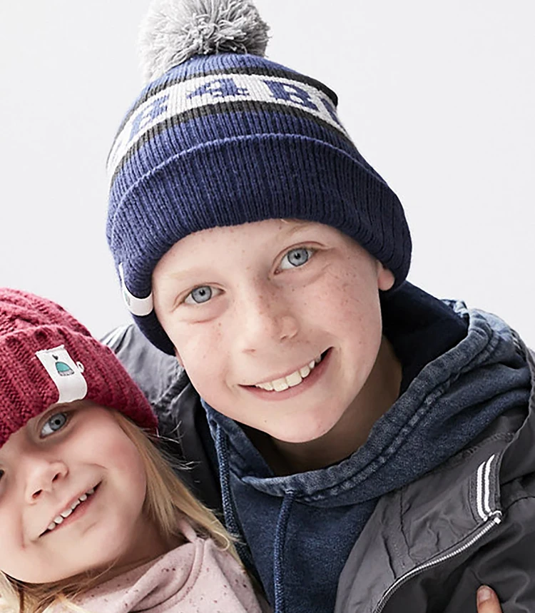 Custom design kids beanies with pom pom for girl