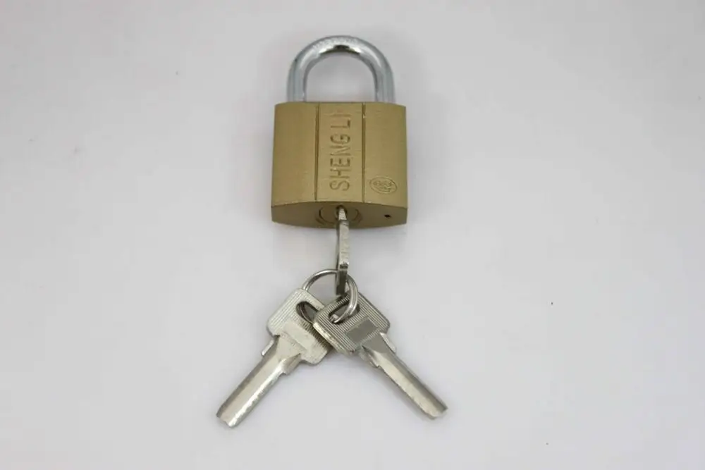 Cheap Dual-Line Imitate Brass safety Padlock manufacturer