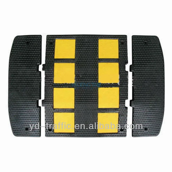 Cheap price driveway speed bumps 500 MM x 400 MM x 50 MM plastic speed breaker