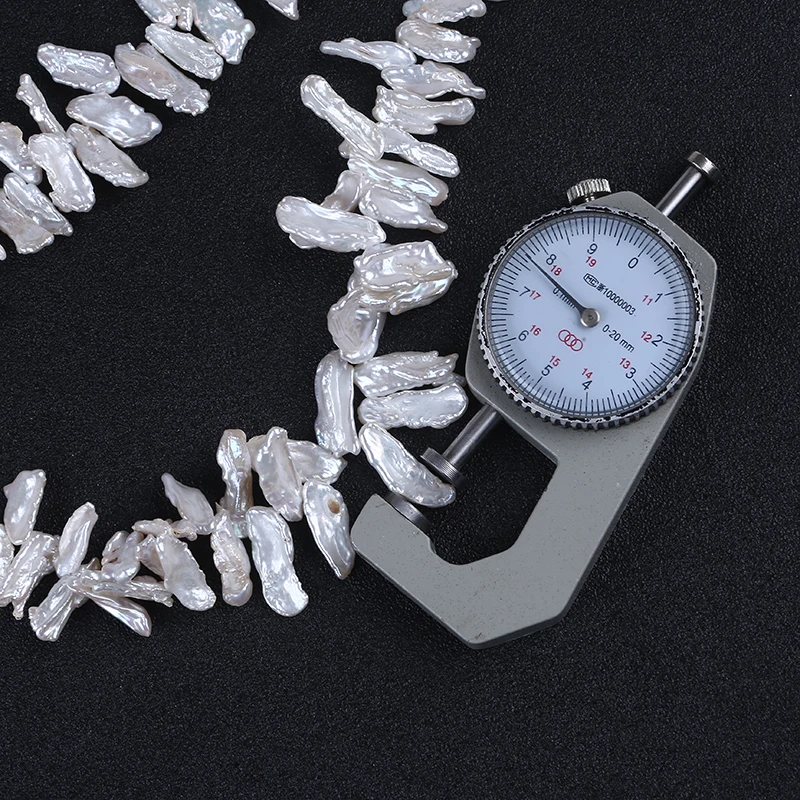 Long Stick Natural Irregular Shape Freshwater Biwa Pearl Strand